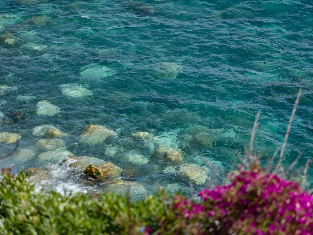 Refilea Sea View Tower Villa Vernazza Exterior photo