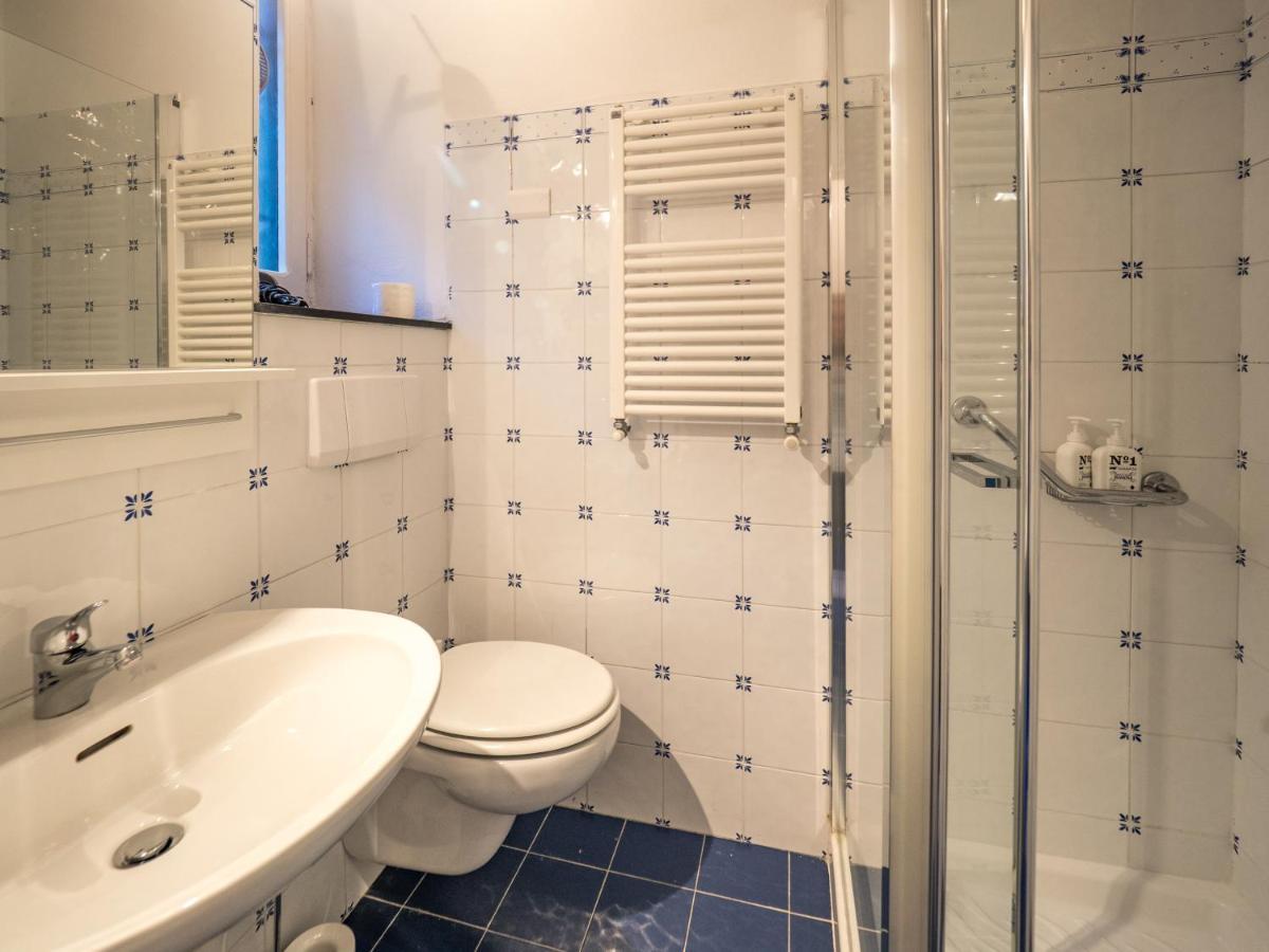 Refilea Sea View Tower Villa Vernazza Exterior photo