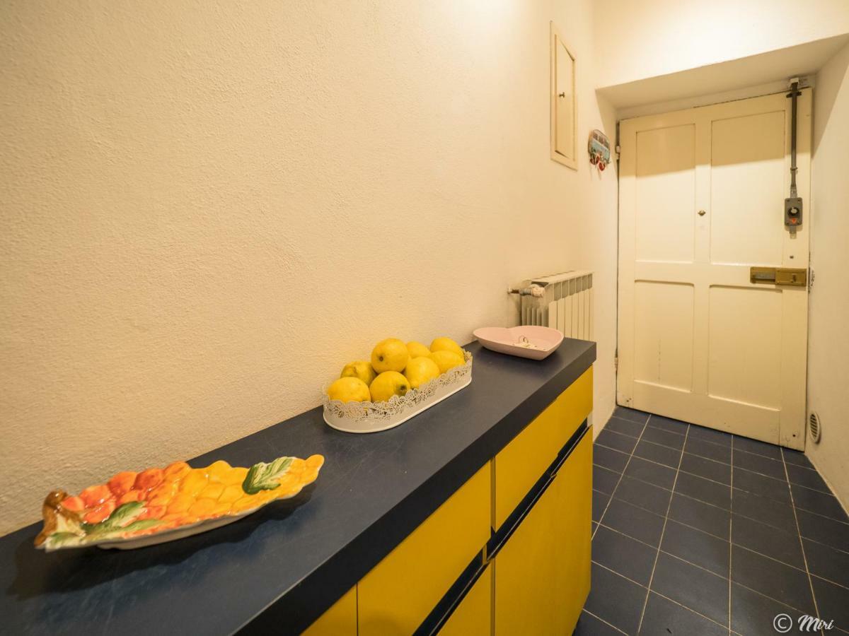 Refilea Sea View Tower Villa Vernazza Exterior photo